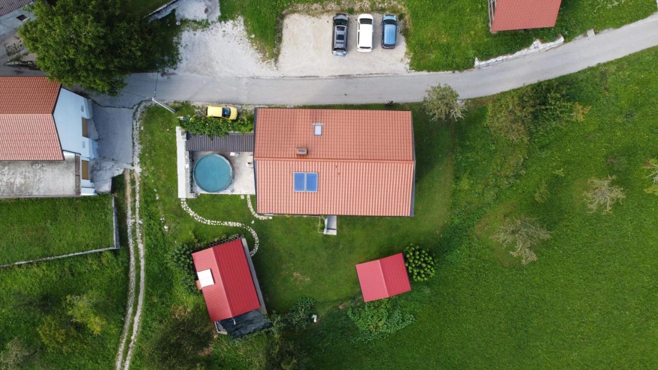 Apartma Logar コバリード エクステリア 写真