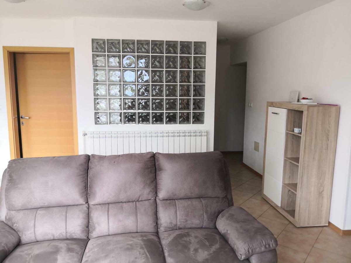 Apartma Logar コバリード エクステリア 写真