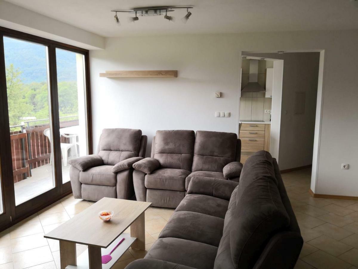 Apartma Logar コバリード エクステリア 写真